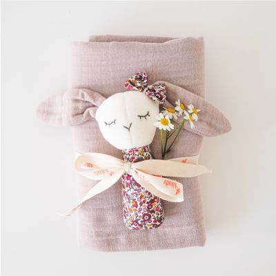 kikadu Quietscher Hase Mädchen
